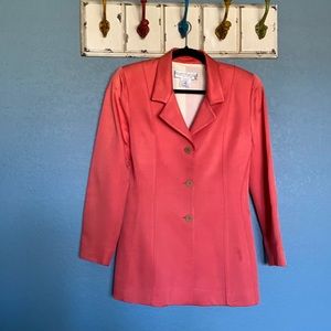 EUC Griffith Gray tailored blazer 100% silk